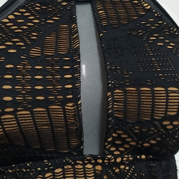 Mossimo Supply Co. Swim Tankini Top - Picture 4 of 15